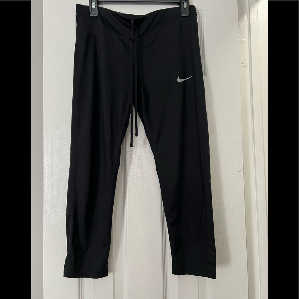 Black Nike 7/8 leggings